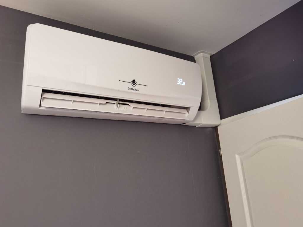 Climatisation mobile vs split réversible : lequel choisir en 2026 ?