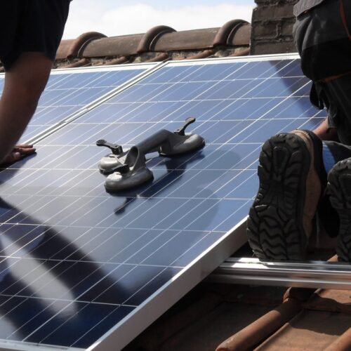 solar-panels-944002_1280